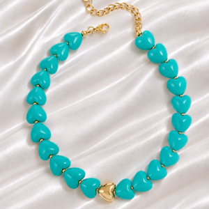 Collar Chicle Corazón de Pino Azul