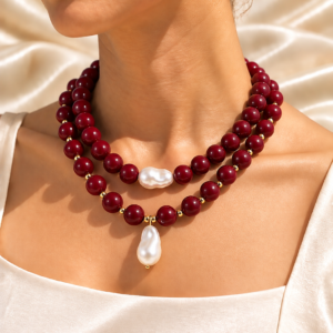 Collar Chicle con perlas Rojo vino